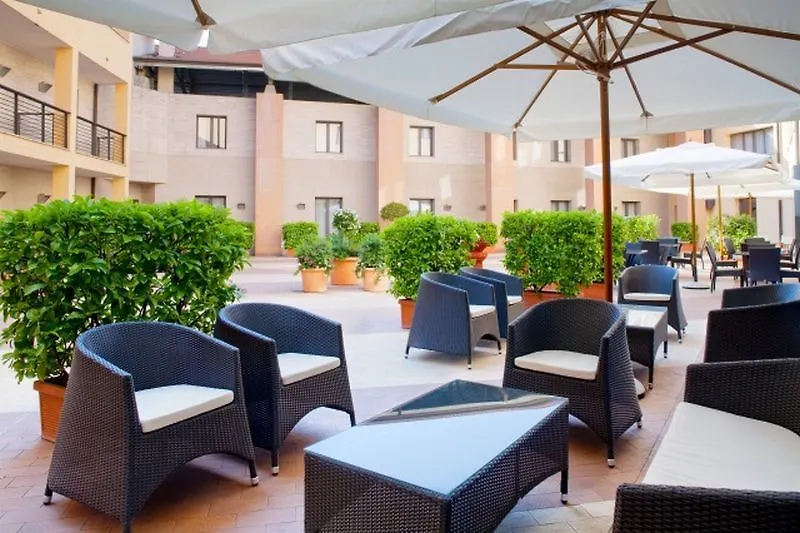 B&B Hotel Roma Tuscolana San Giovanni 3*, Rzym