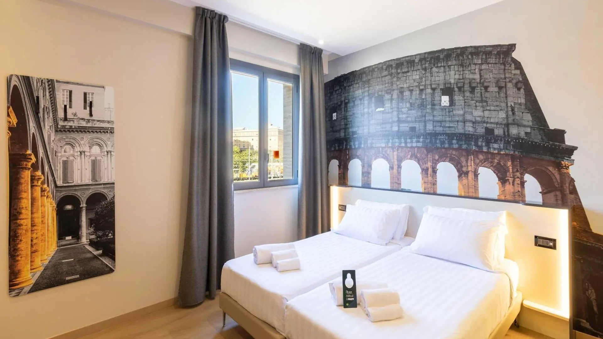 B&B Hotel Roma Tuscolana San Giovanni 3*,