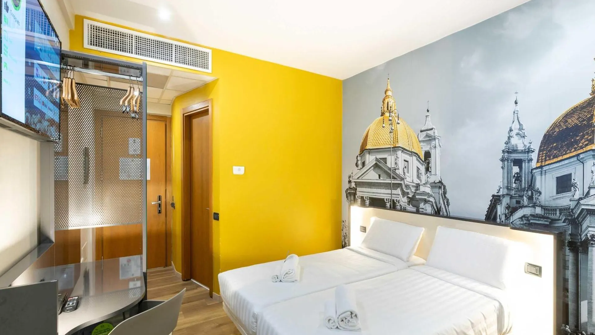 ***  B&B Hotel Roma Tuscolana San Giovanni Italy
