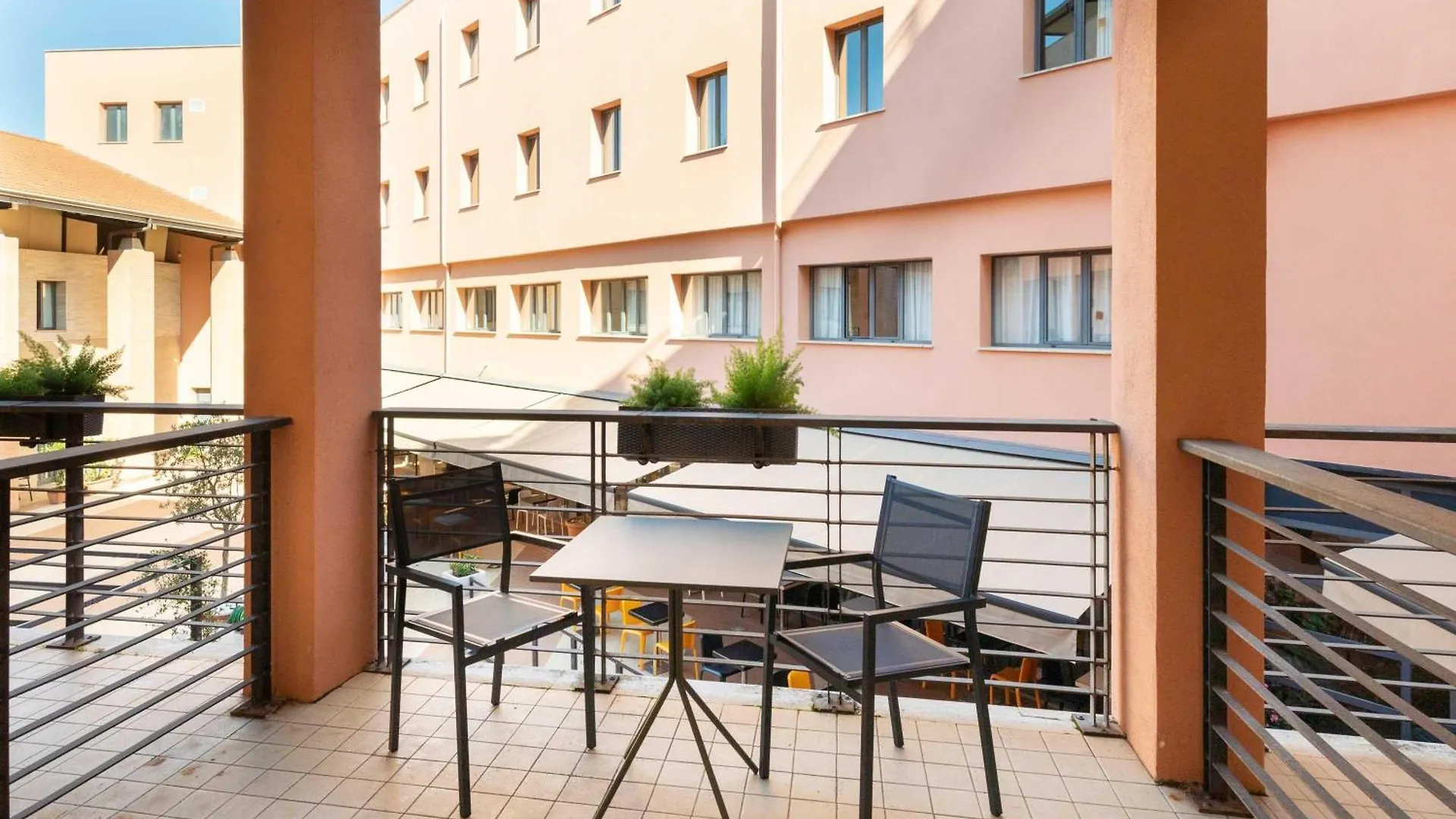 B&B Hotel Roma Tuscolana San Giovanni