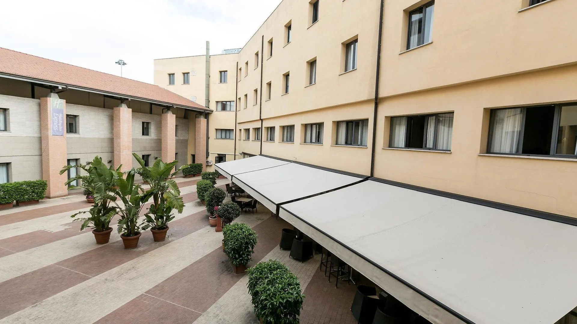B&B Hotel Roma Tuscolana San Giovanni