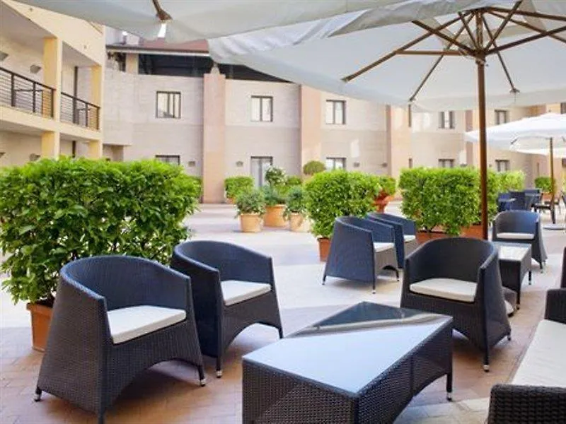 B&B Hotel Roma Tuscolana San Giovanni 3*,