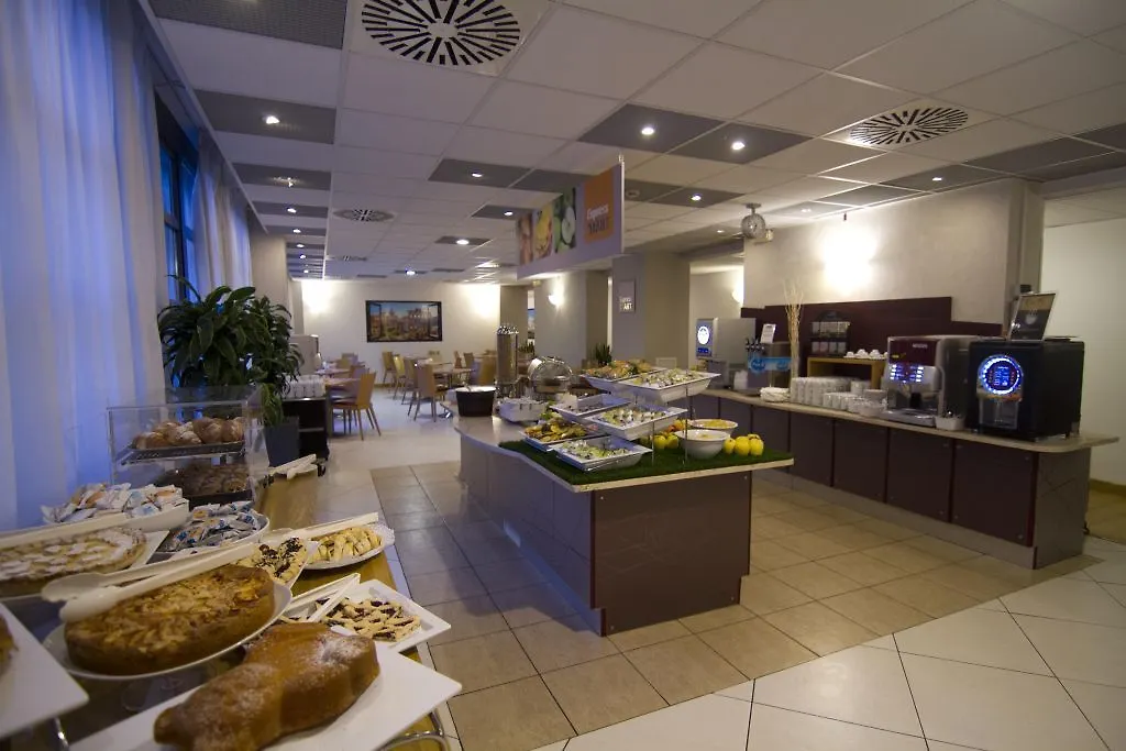 B&B Hotel Roma Tuscolana San Giovanni 3*,  Italia